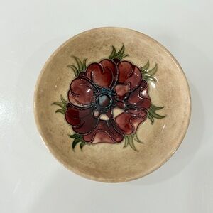 Vintage Moorcroft Anemone Small Pedestal Bowl Trinket Dish Made in England